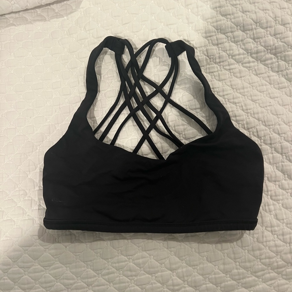 Lululemon sports bra